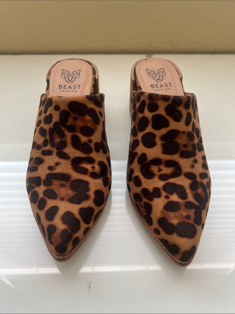 BEAST FASHION Leopard-Print Pointed Toe Mules - Brown & Black